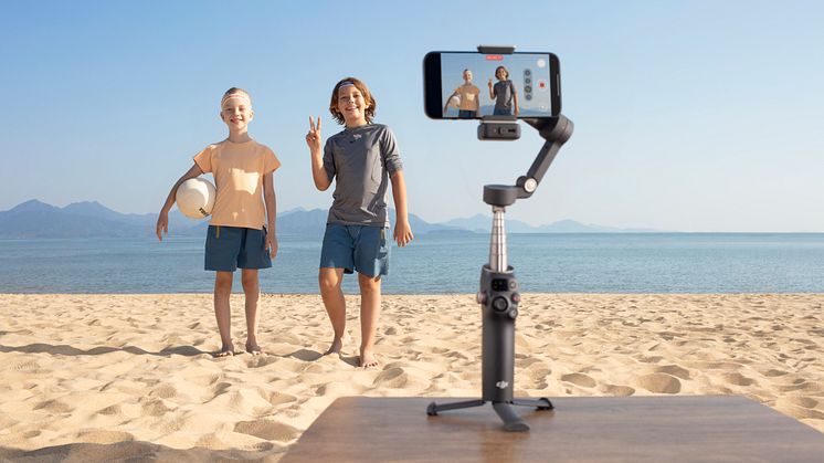 Osmo mobile 7P_Composition Gestures V.jpg