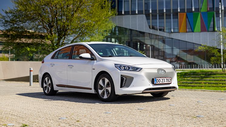 IONIQ_Electric