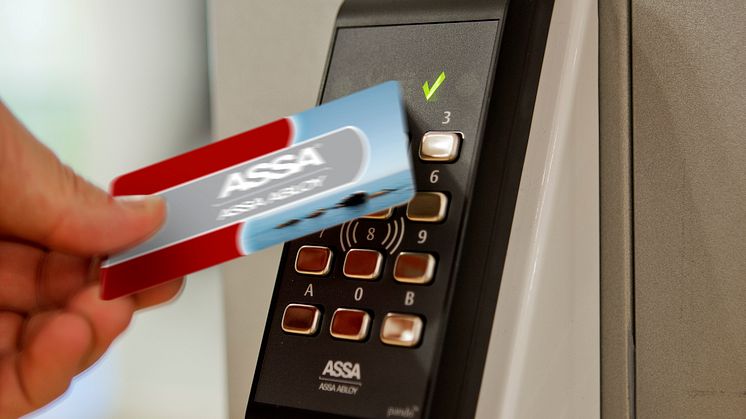 ASSA Pando Secure läsare monterad