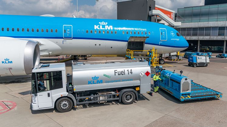 KLM at the airport 
