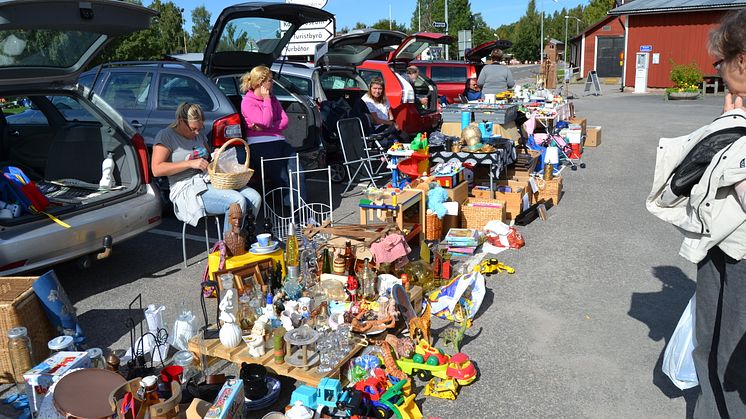 Premiär för Sveriges längsta loppis - 19 mil lång