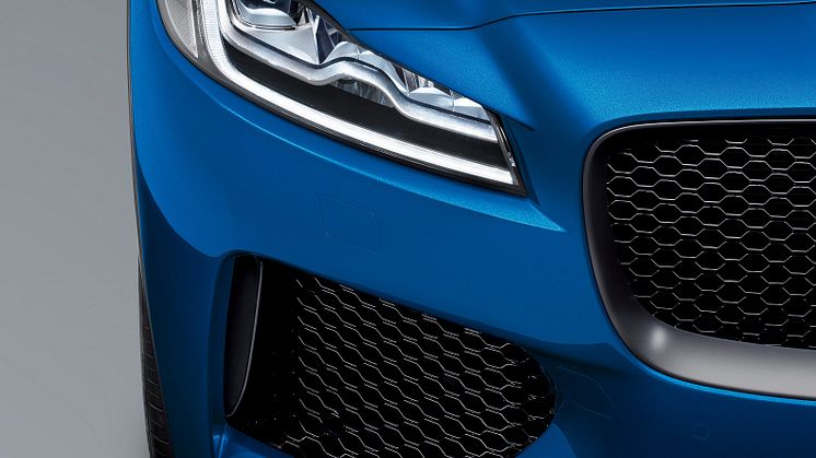 Jaguar SVR12