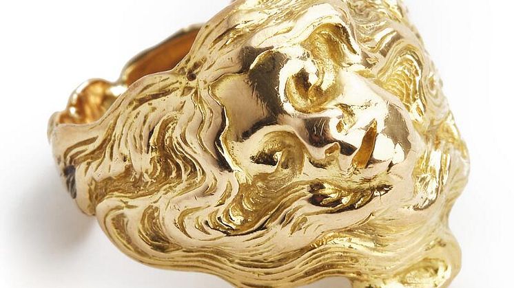 Arje Griegst. Ring "Lucy in the Sky" af 18 kt. guld. .jpg