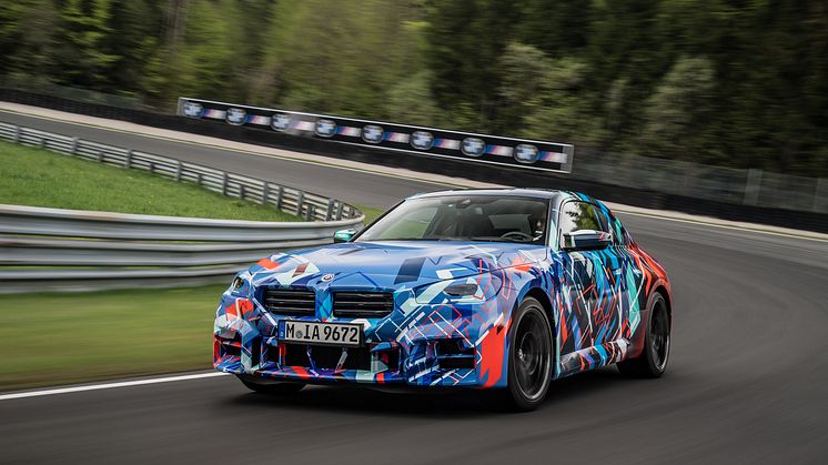 P90467972_highRes_the-all-new-bmw-m2-u