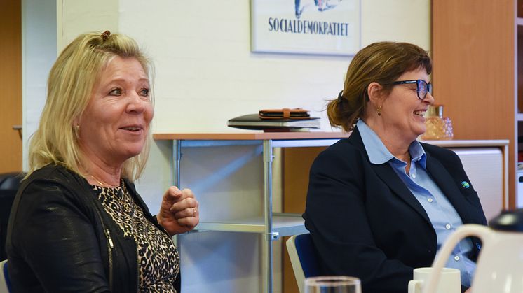 Mette Mdsen forhandlingssekretær 3F og Laila Rasmussen serviceleder i Forenede Service.jpg