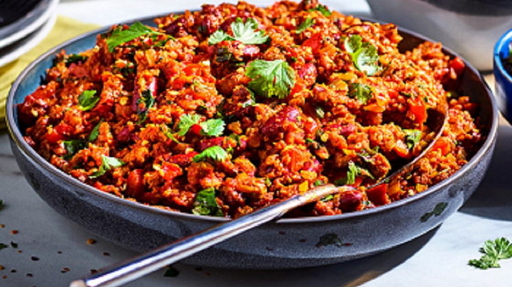 The study explored the impact of switching meat for fungi-based mycoprotein. Image credit: Quorn (Vegetarian chilli con carne made with Quorn mycoprotein)