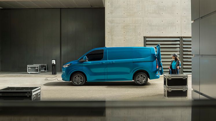 Ford E-Transit Custom 2022