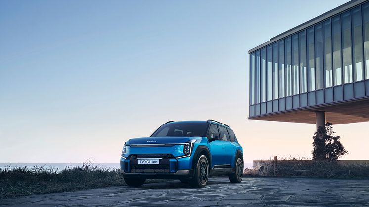 Med udgangspunkt i Kias designfilosofi, ”Opposites United”, genopfinder EV9 den komplet eldrevne SUV