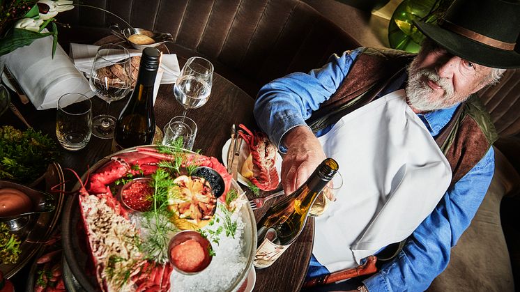 Leif GW Persson lanserar ekologisk Riesling från Tyskland
