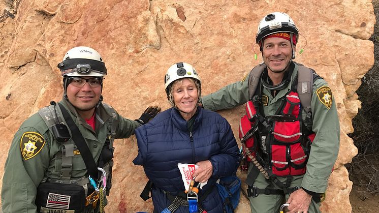 Image - ACR - Rita Wagner, 78, with the rescue personnel 