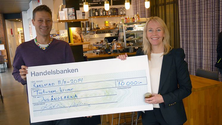 Honey gave SEK 10.000 to Julänglarna