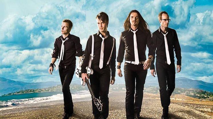 Date i Dansbandskampsfinal samt släpper album