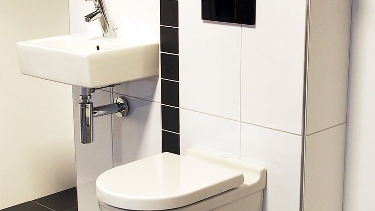 Prefabricerad GIS-vägg med sanitetsinstallationer från Geberit