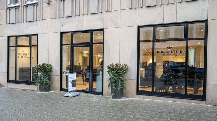 Foto © Nicolai Kubera. Neues C. Bechstein Centrum in der Altstadt von Nürnberg am Lorenzer Platz.