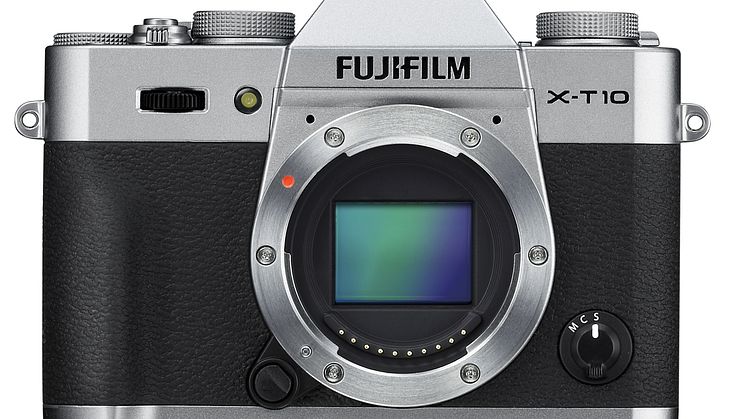 FUJIFILM X-T10 