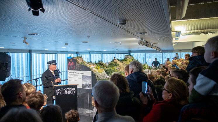 Modelljernbaneåpning_3