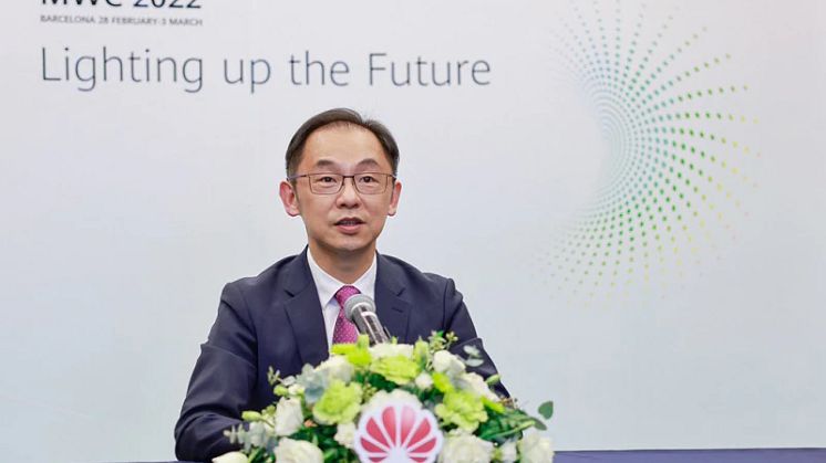 Ryan Ding under sitt anförande på Huawei Day0 Forum