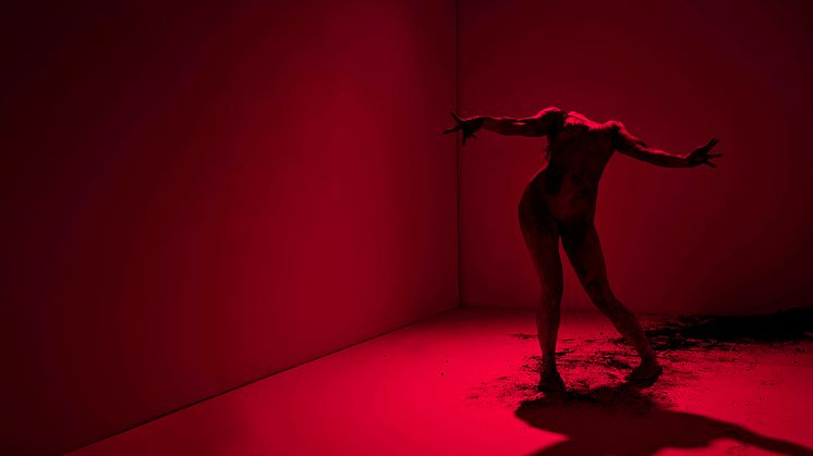 How Far are You Willing to Bend - Manifist FOTO: KlaraG 