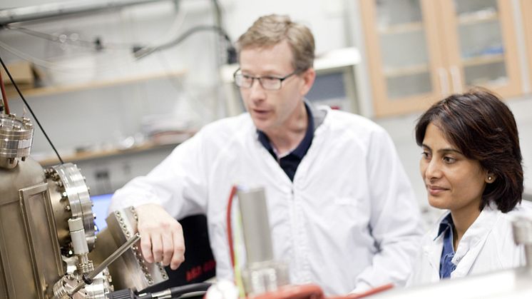 Lars Hultman får Akzo Nobel-priset