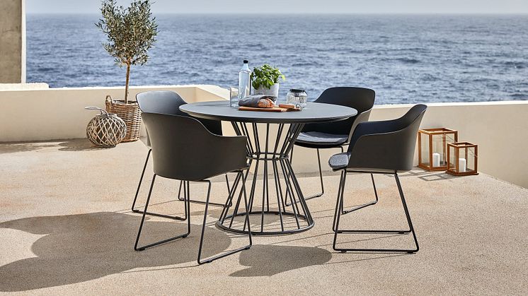 Tavolo FAGERNES + Sedia SANDVED