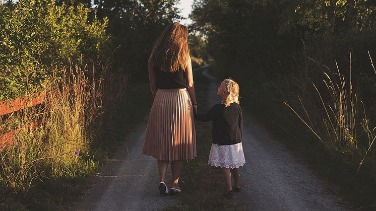 Advokatfirmaet Strauss & Garlik – landsdækkende familieretsadvokat med speciale i familieret og børnesager.