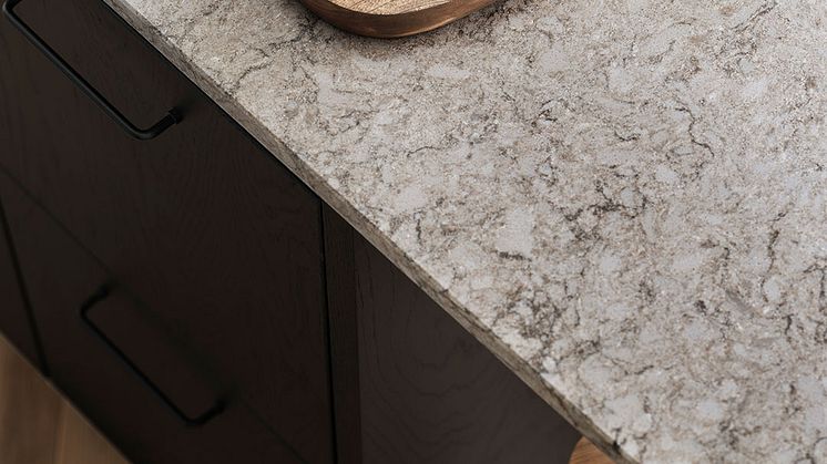 wood ek vitpigment svartbets ahus_9144_72.jpg