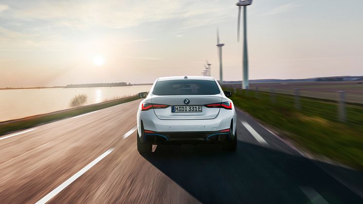 Helt nye BMW i4