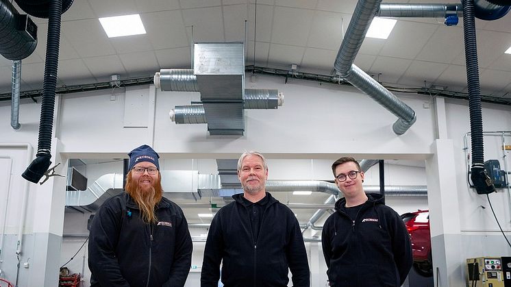 Cebe Belysning lyser upp Bergners Bil