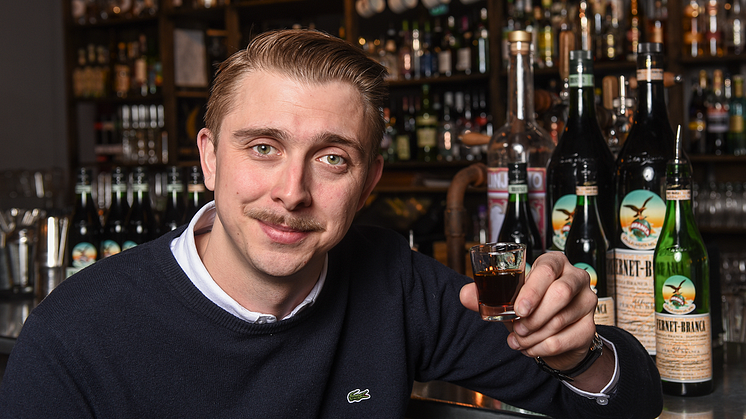 Örnen har landat - Patrik Tapper är nya ansiktet för Fernet-Branca i Sverige.