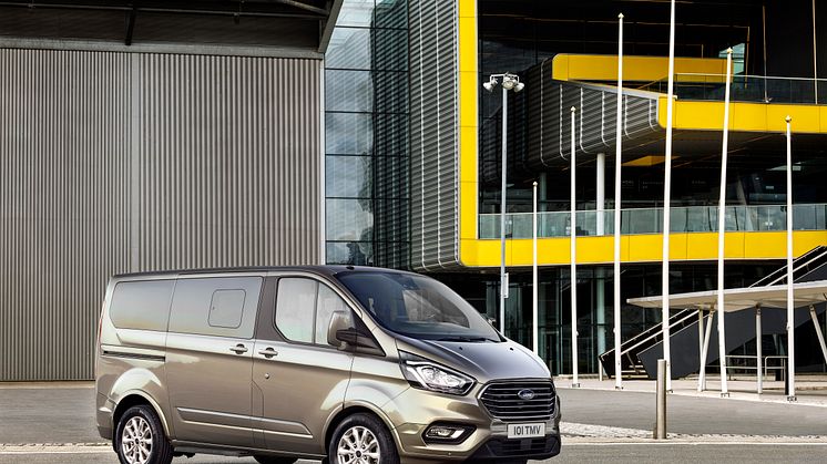 Ford Tourneo Custom2017