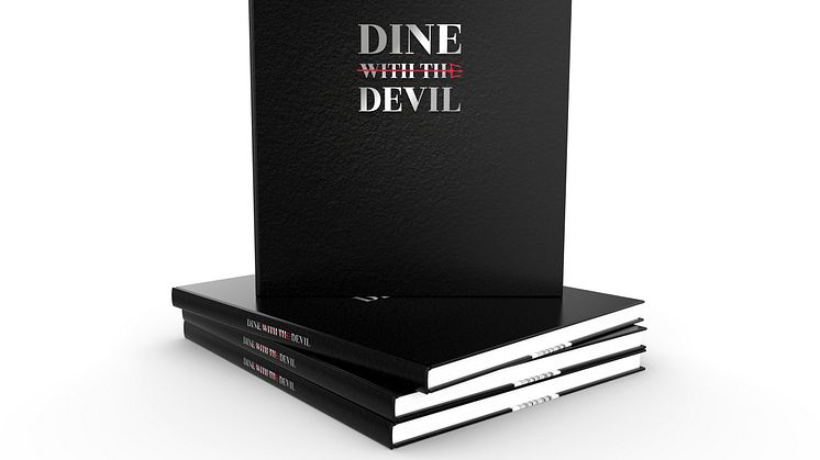 Dine with the Devil omslag 3D