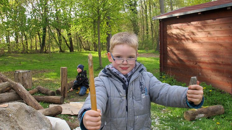 Geschwisterbegleitung im Kinderhospiz Bärenherz: Kinder begeistern sich für Hip-Hop-Projekt & Rage Room