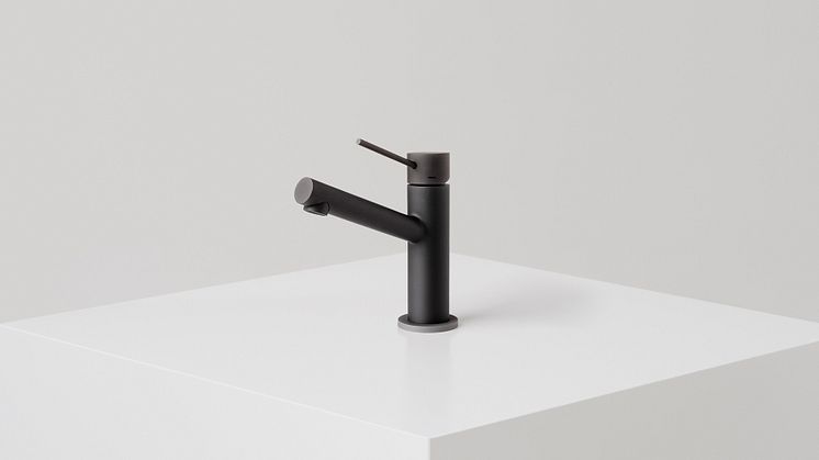 INR-Tvattstallsblandare-STEEL-VECTOR-Ultra-Matte-Black-Low.jpg