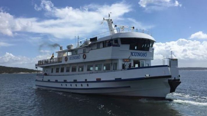 Premiärturen för Styrsöbolagets nya skärgårdslinje mellan Stenpiren och Hönö Klåva