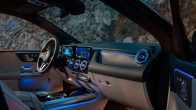 Mercedes-Benz B-Klass-02