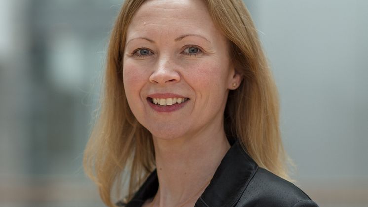 – Vi ønsker å bidra til utviklingen av det grønne skiftet i BAE-næringen, sier Lena E. Bygballe. Hun er leder ved Senter for byggenæringen ved BI, som nylig ble medlem i Grønn Byggallianse. Foto: BI