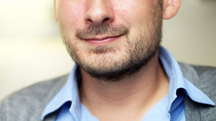 Folkrörelsepartiernas död. Ny avhandling om politisk förändring i tre riksdagspartier 