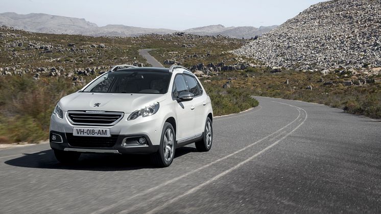 Sverigepremiär för nya crossovern Peugeot 2008