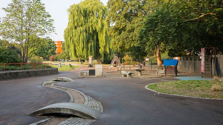 Den nuvarande Tillgänglighetslekplatsen i Rörsjöparken, som inom kort ersätts med en ny temalekplats.