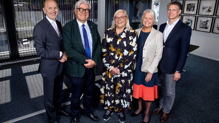 37 MSEK — årets anslag från IngaBritt och Arne Lundbergs Forskningsstiftelse till forskning inom cancer, njursjukdomar och ortopedi