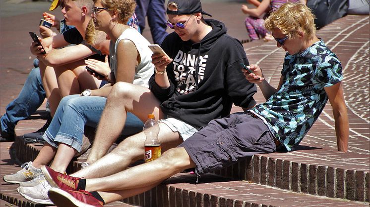 Den vanligste mobilskaden på skolen er knust skjerm. 