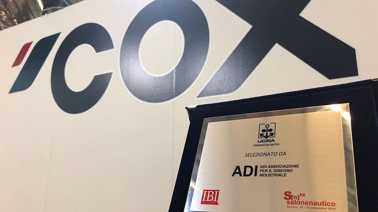 Award presented to Cox Powertrain’s Italian and Monaco distributor, Cartello Srl during the 58th Genoa Boat Show