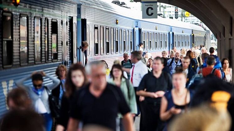 MÄLARDALSRÅDET I ALMEDALEN: HUR KAN ETT NYTT TÅGSYSTEM I MÄLARDALEN UTVECKLA REGIONEN? 