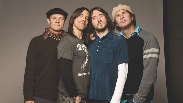 Red Hot Chilli Peppers är tillbaka med efterlängtat studioalbum. Släpper I’m With You, som är producerat av Rick Rubin den 31 augusti via Warner Bros Records.