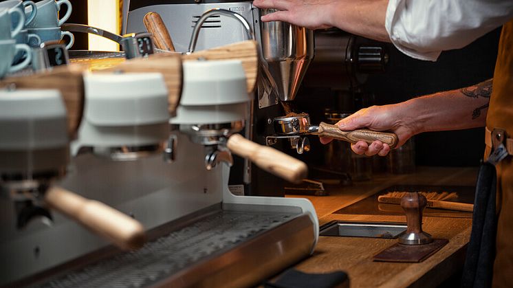 For_Presentations_16x9-Coffee (1)