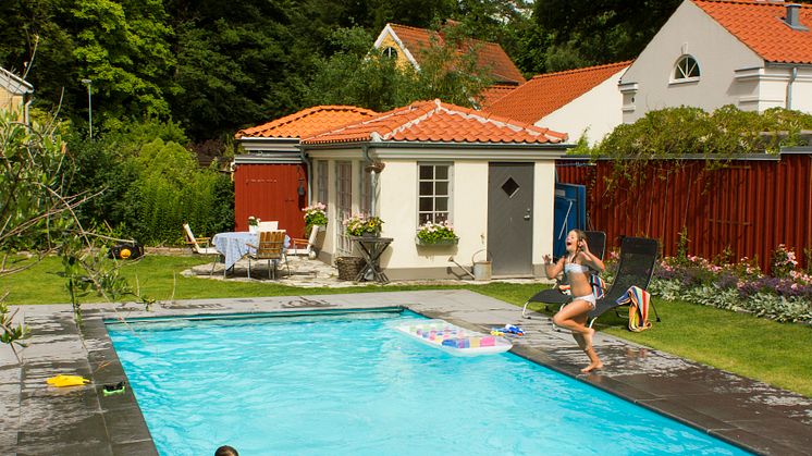 AR Pool 2