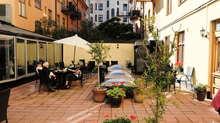 Sommaren och The Patio by Hellsten Earth Bar