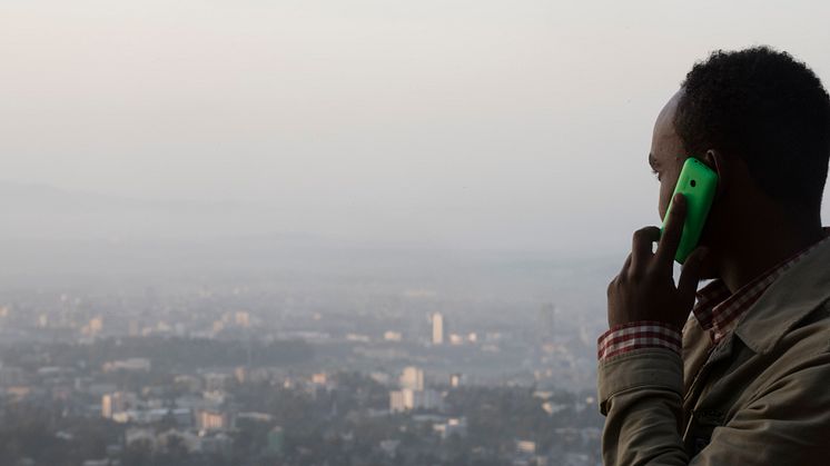 Utblick över Addis Abeba. För att främja utveckling krävs bland annat investeringar i digitala affärsmodeller grundade på lokala behov i Afrika.