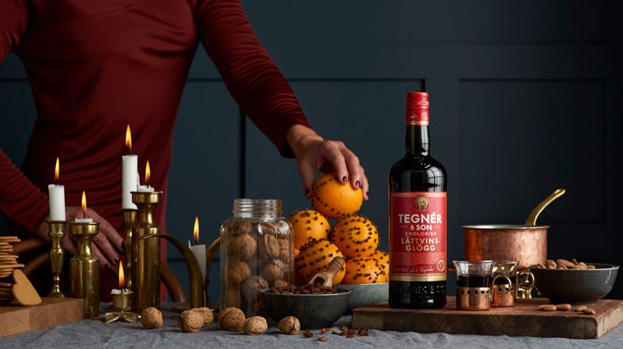 Tegnér & Sons glögg 2017 lanseras på Systembolaget den 1 november och i dagligvaruhandeln. Foto: Daniel Dahlgren