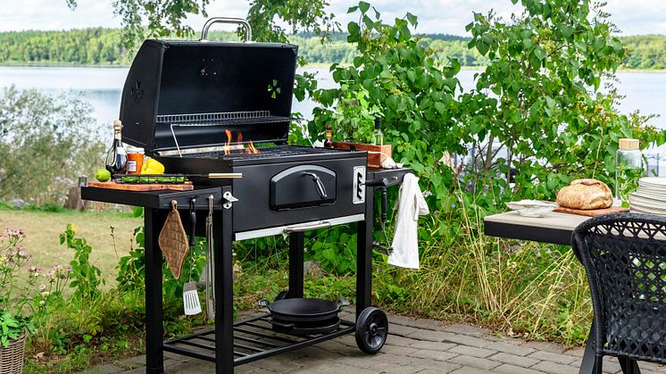 Rusta_2023_S2_Charcoal_BBQ_Pampas_XL-1-I